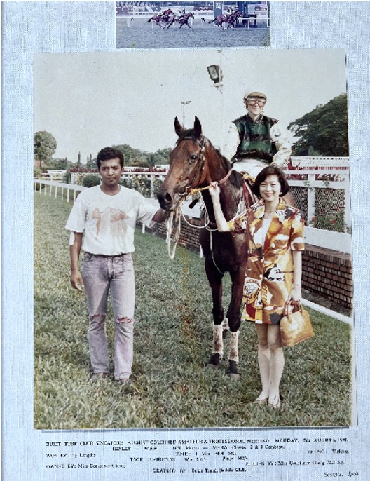 TOAST President Constance Cheng and Hinley celebrate 1993 National Day with a win in the MARA Classes 2
& 3 Combined race at the Bukit Turf Club's Pro-Am Meeting.